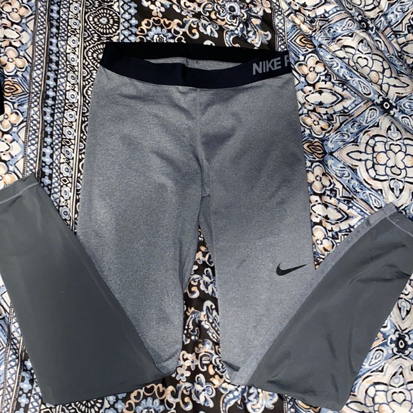 Nike Pro Leggings Size Medium